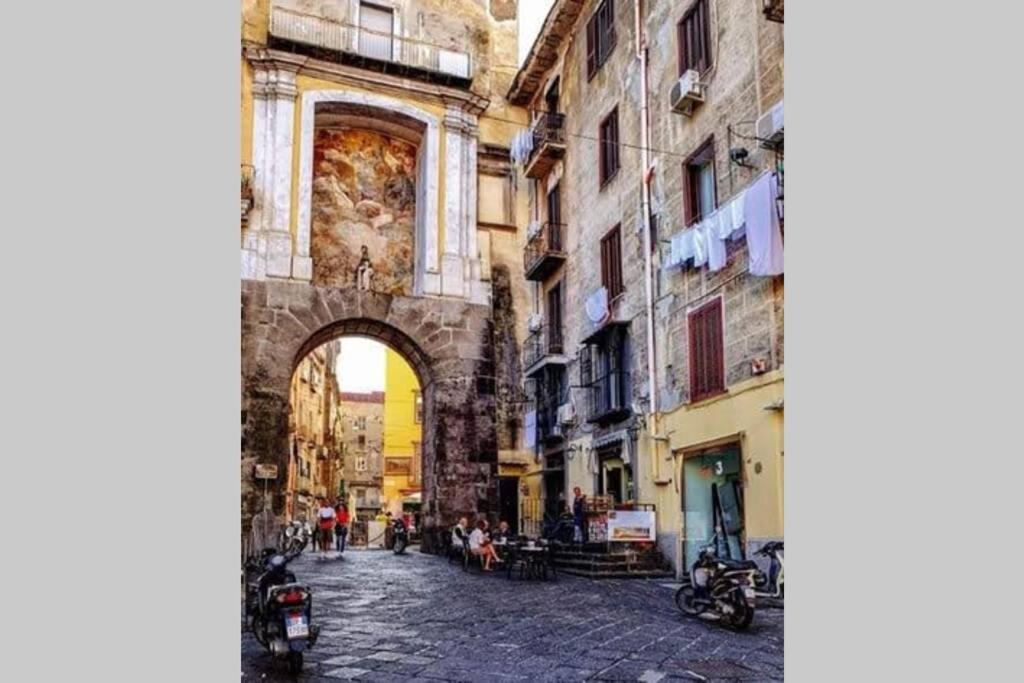 Napoli Centro Storico Un Passo Da San Gennaro公寓 外观 照片